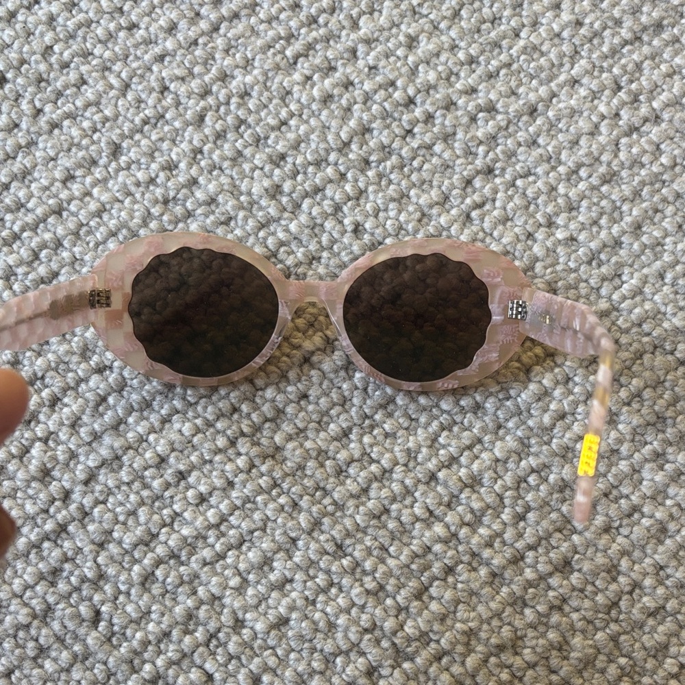 Krewe Alixe Plaid sunglasses - Picture 2 of 6